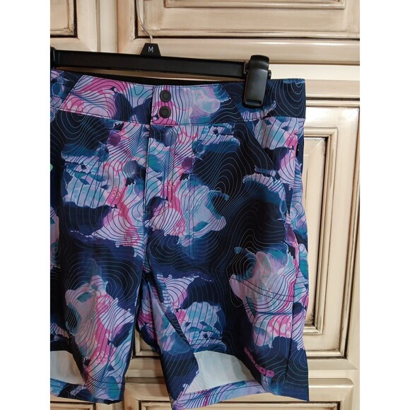 NWT Women’s Sea-Doo Classic‎ 6” Boardshorts - Violet Purple / Navy - SMALL - Picture 6 of 6
